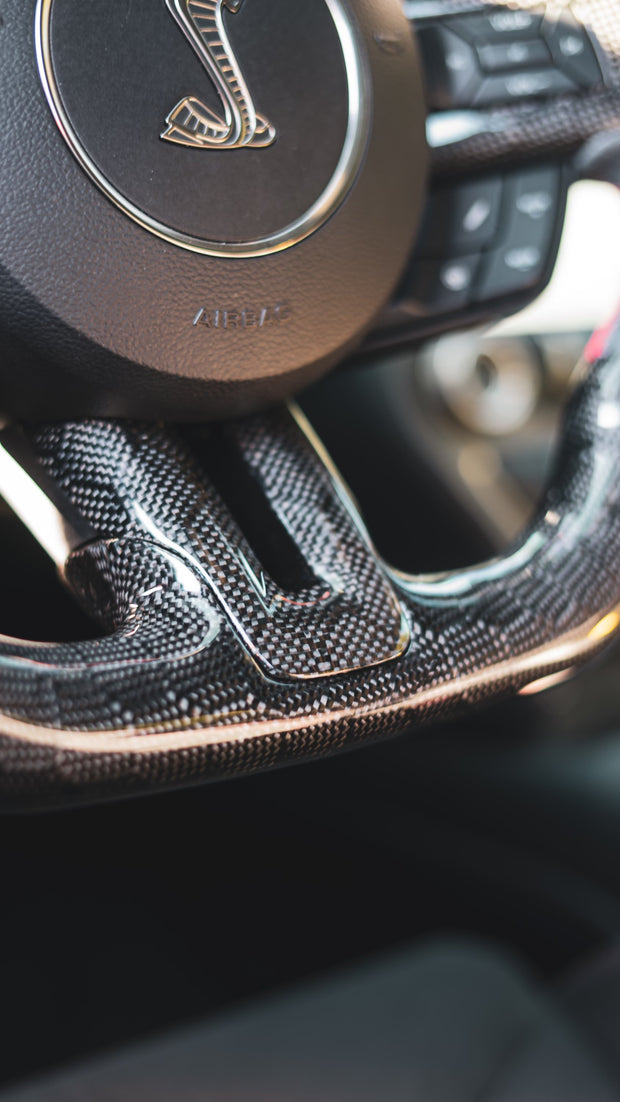 2015-2022 Mustang Carbon Steering Wheel Trim Replacement